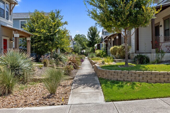 Building Photo - 1114 N Olive St