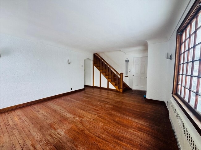 Building Photo - 29 Sunrise Dr