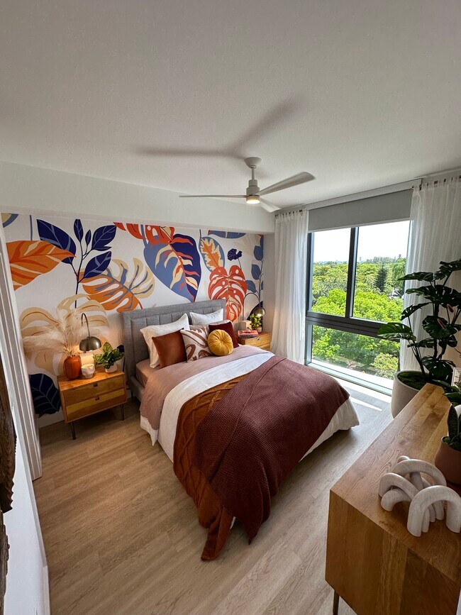 Building Photo - 598 NE 58th St