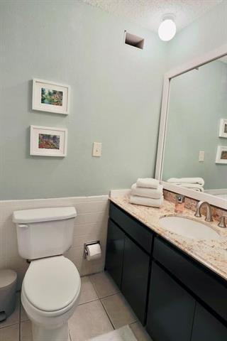 Building Photo - 2708 Mc Cart Ave