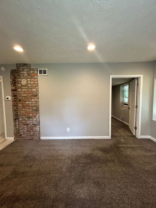 Building Photo - Rampart Holdings II Rentals (1101 Bancroft St.)