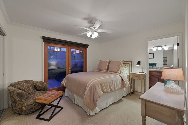 Building Photo - Luxury Golf Course Retreat in Indian Wells