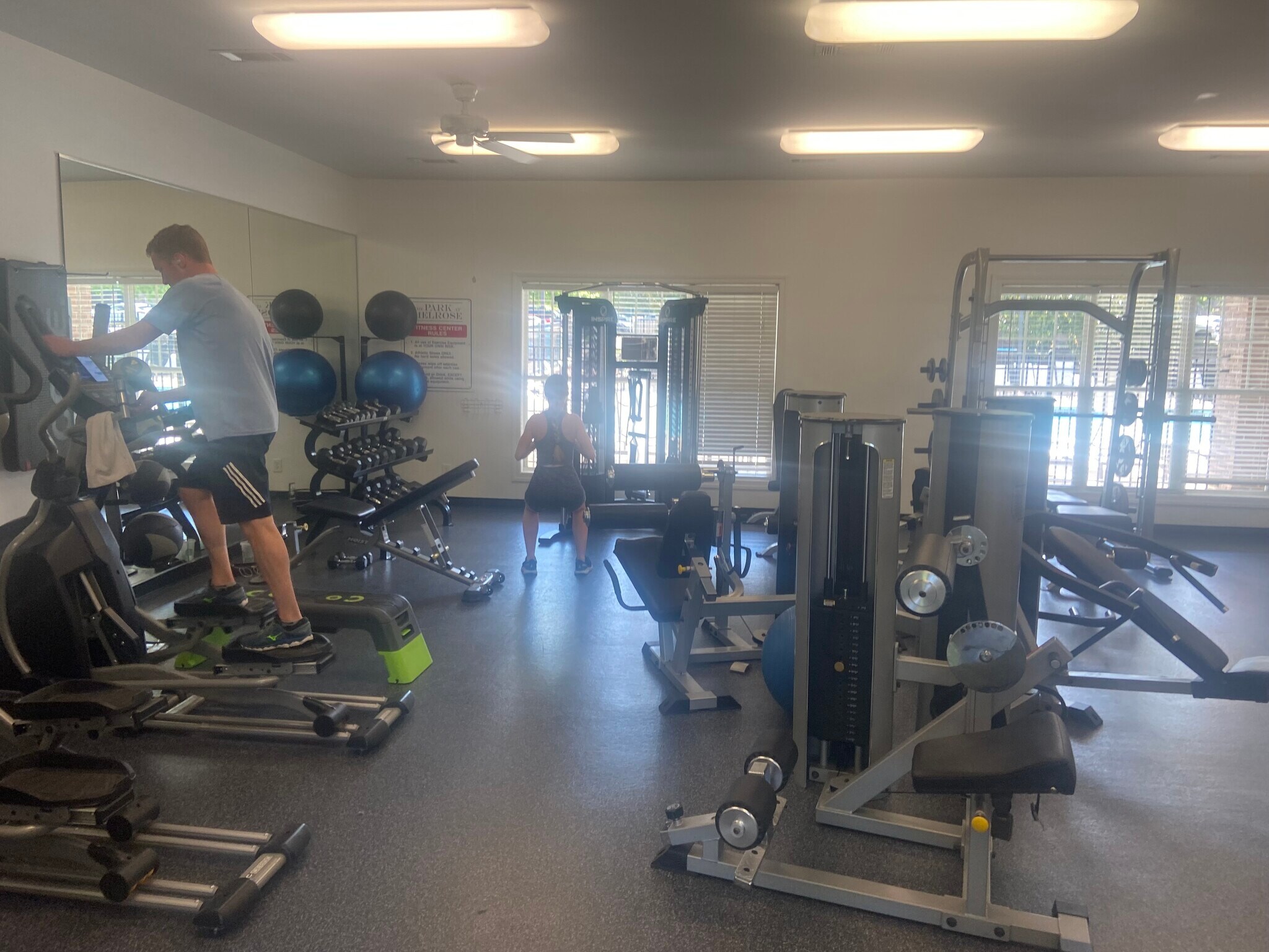 Building Photo - 2310 Elliott Ave