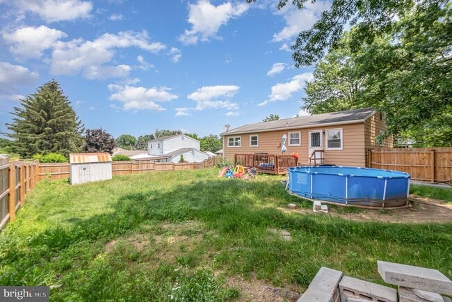 Building Photo - 302 Hickory Hill Terrace
