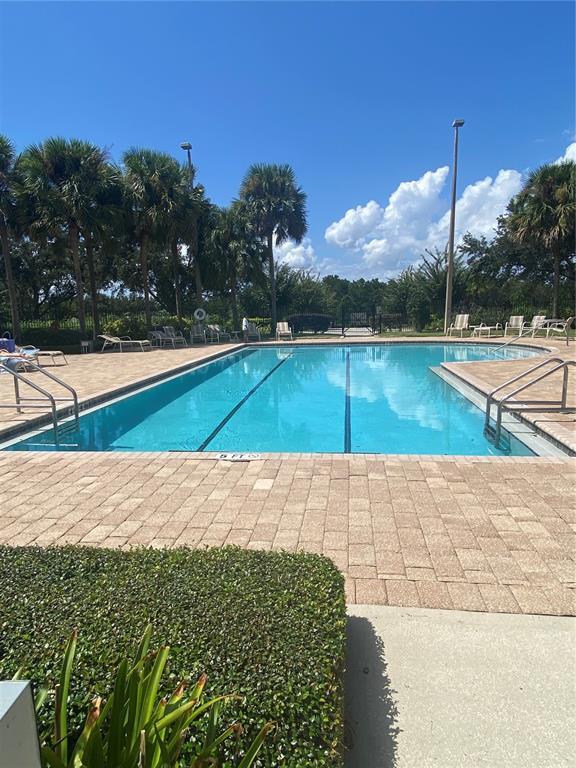 Building Photo - 611 1st Cape Coral Dr