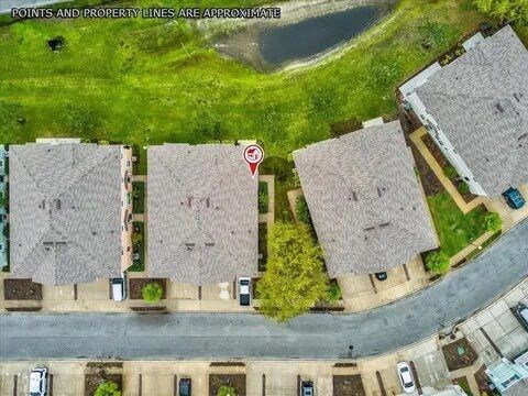 Building Photo - 8512 Shallow Creek Ct