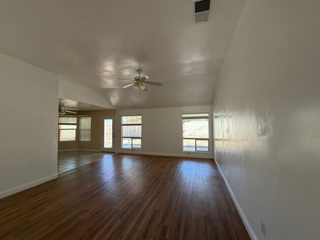Building Photo - 5800 Potenza Ln