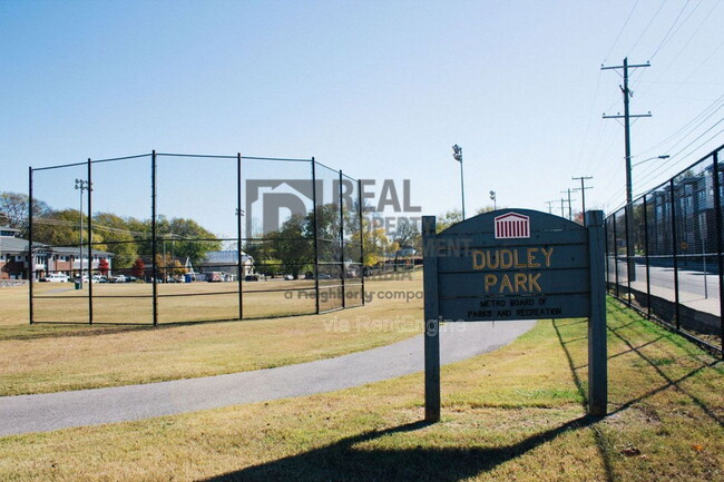 Building Photo - 1242 2nd Ave S