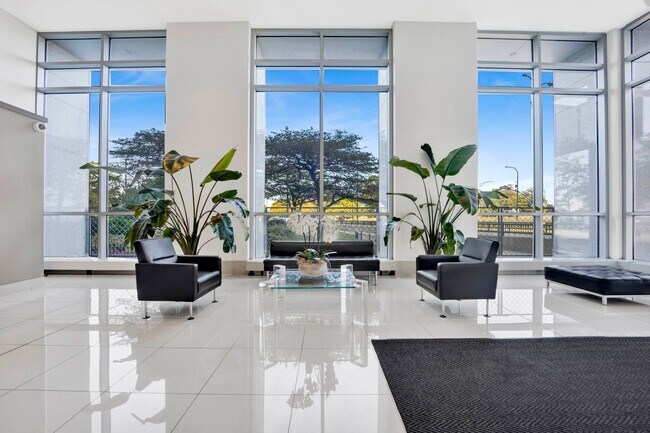 Building Photo - 1550 N Lake Shore Dr