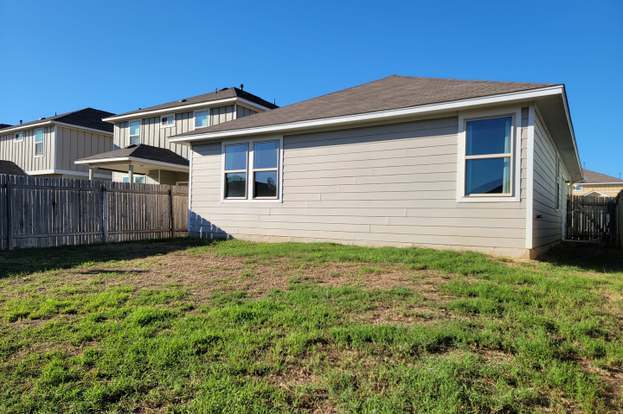 Building Photo - 322 Wapiti Rd