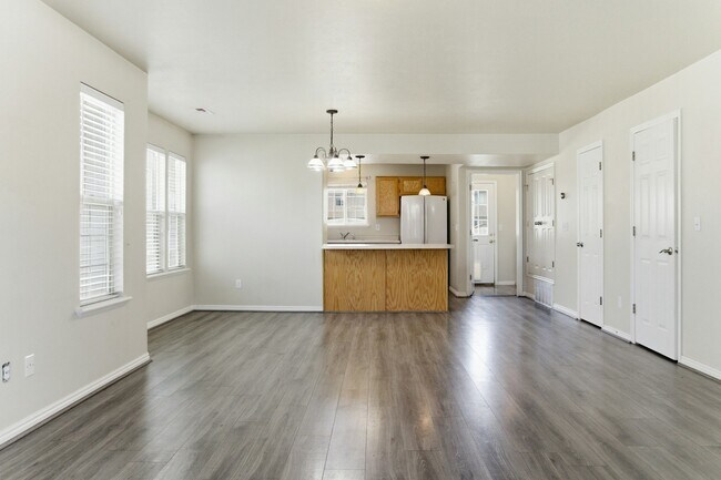 Building Photo - 1813 W 950 S