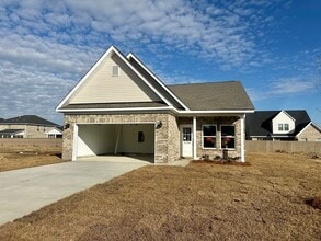 Building Photo - 3206 Benvill Ct