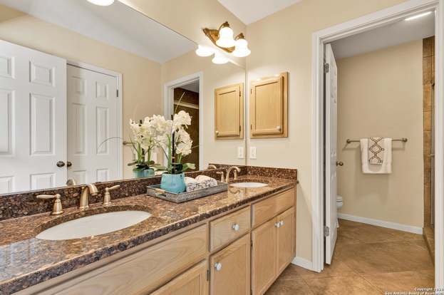 Building Photo - 14110 Vistawood-