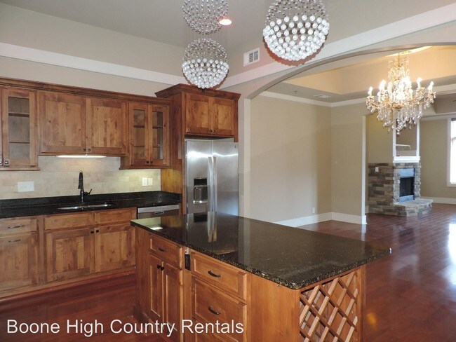 Building Photo - 3 br, 2 bath House - 148 Hwy 105 Ext Unit 203