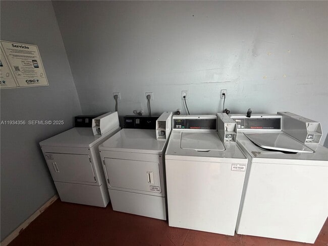 Building Photo - 399 NW 72nd Ave