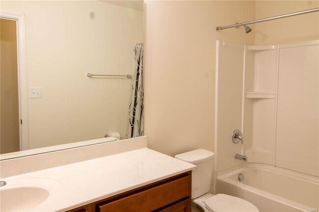 Building Photo - 212 Pearl Vista Dr