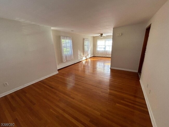 Building Photo - 1157 Goffle Rd