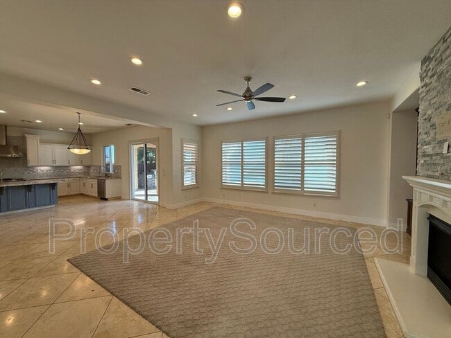 Building Photo - 4060 Chiavari Way