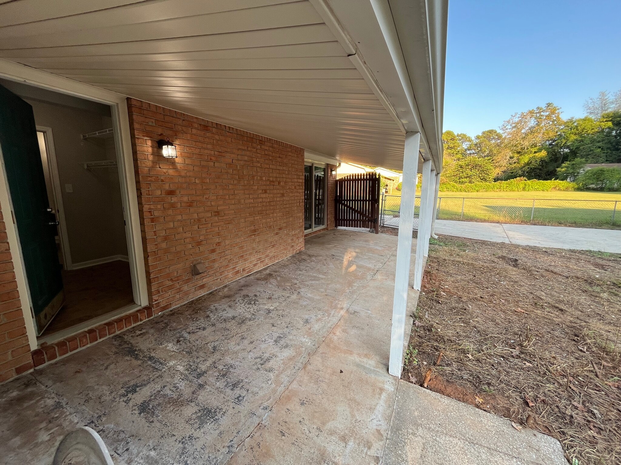 Building Photo - 125 Greenwood Cir