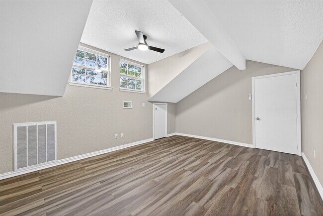 Building Photo - 12307 Gambit Dr