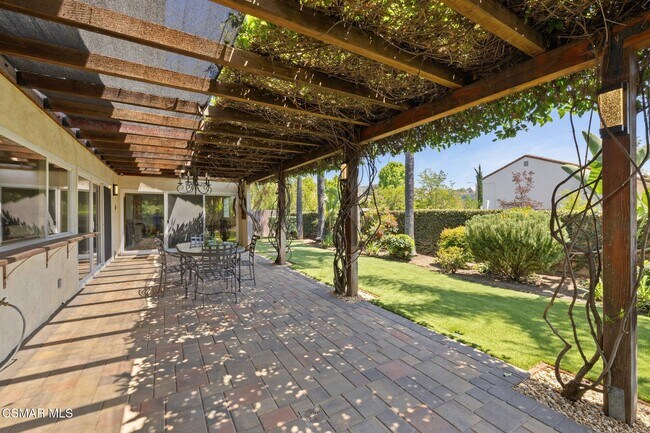 Building Photo - 4501 Regents Ct