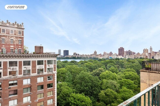 Building Photo - 225 Central Park West