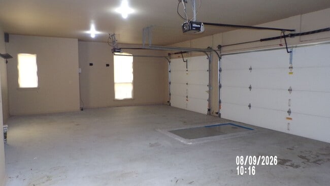 Building Photo - 114 Sandy Trail Cir