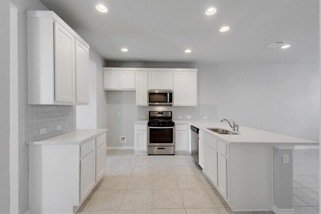 Building Photo - 1661 Yaupon Grove Ln