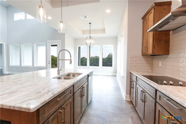 Building Photo - 1314 Clayton Nolen Dr