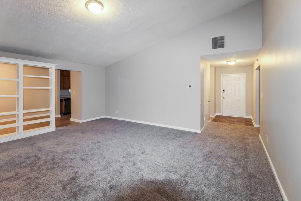 Building Photo - 5913 Clate Ct