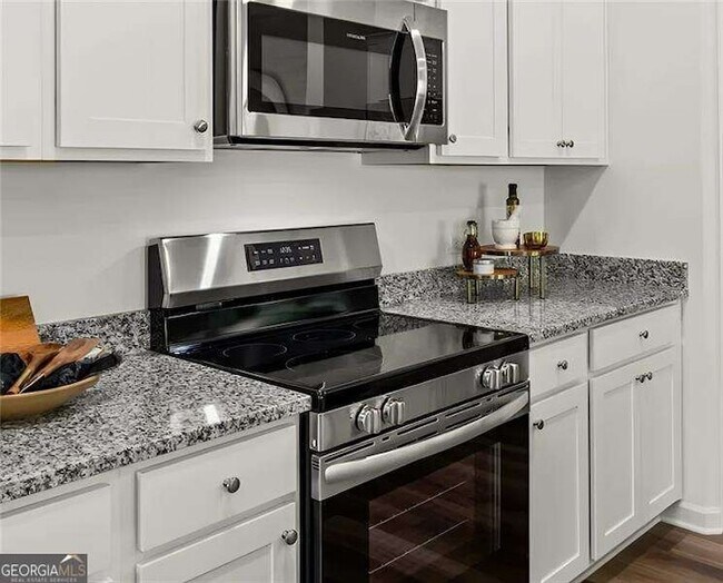 Building Photo - 220 Hickory Rdg Trl