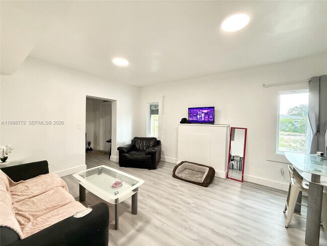 Building Photo - 597 NW 69th St