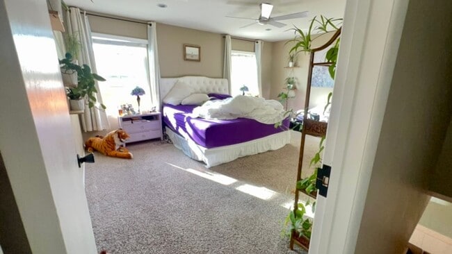 Building Photo - Lovely 3-Bedroom House with Shaded Yard