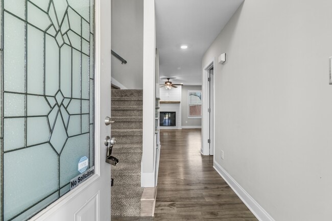 Building Photo - 1176 Elizabeth Ln