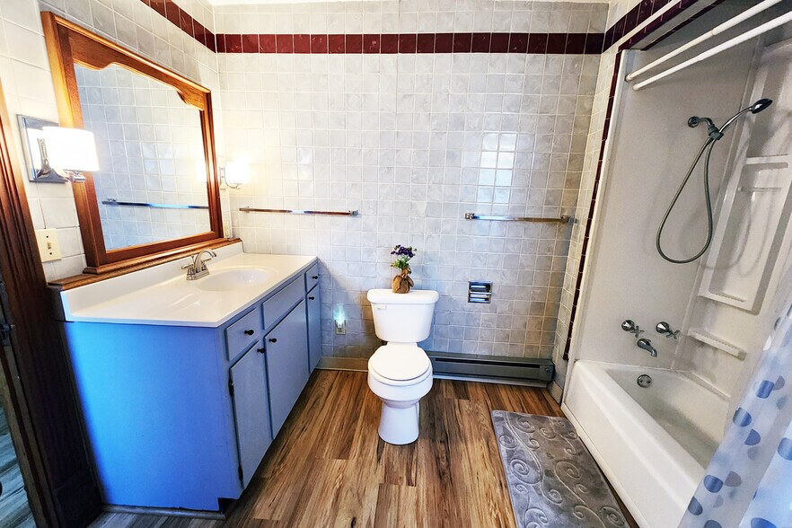 includes all linens - 2706-2 Buffalo Rd