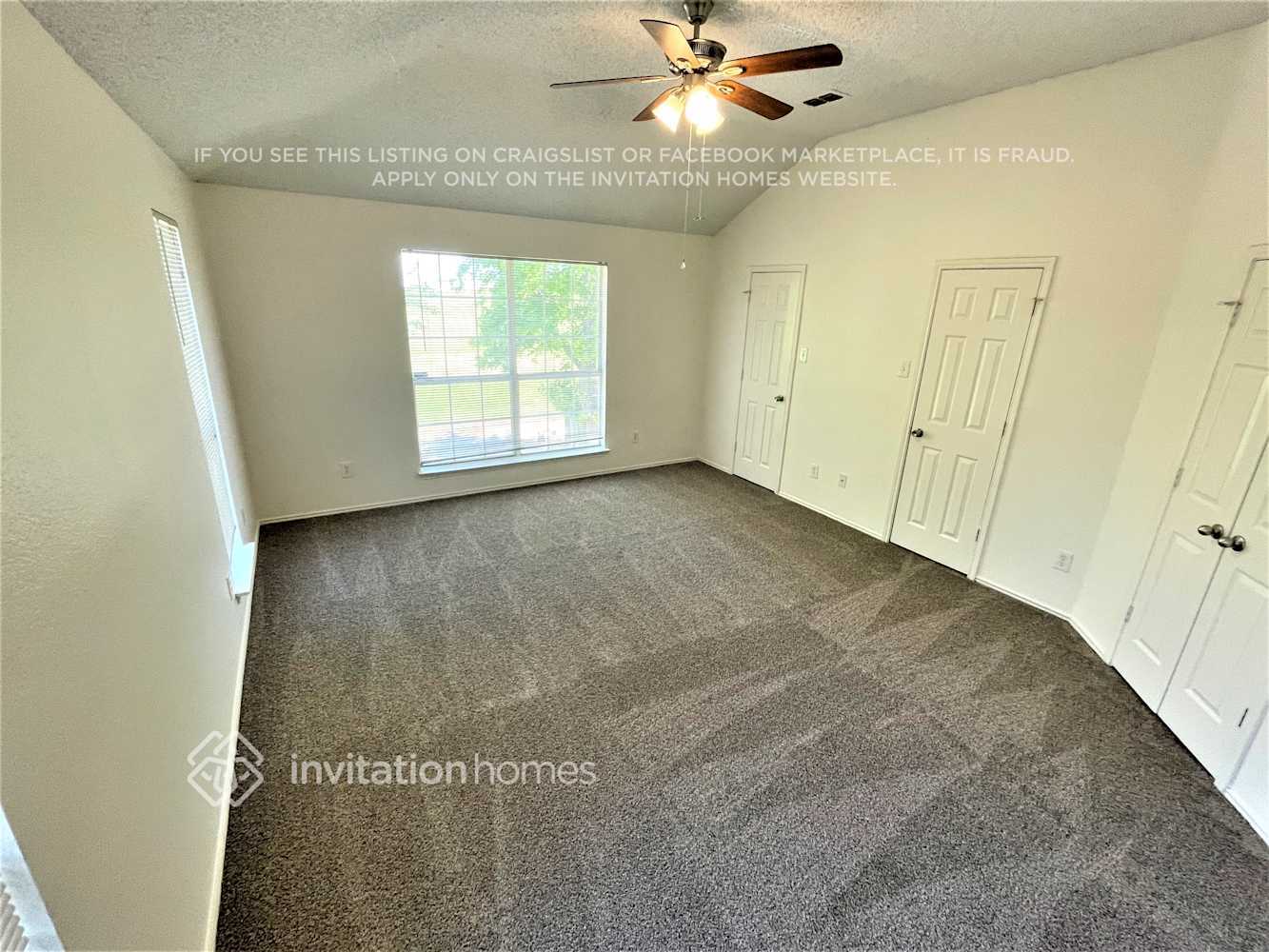 Building Photo - 837 Twin Creek Dr
