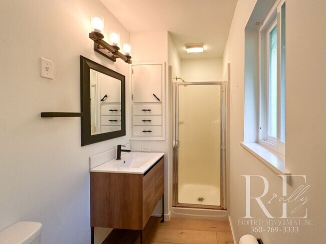 Building Photo - Mid-Century Modern Dream Home with Chef’s ...