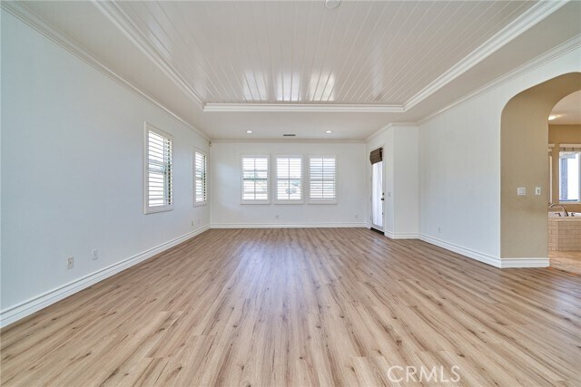 Building Photo - 7870 Sanctuary Dr