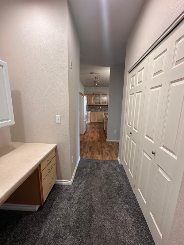 Building Photo - 22855 E Country Vista Dr