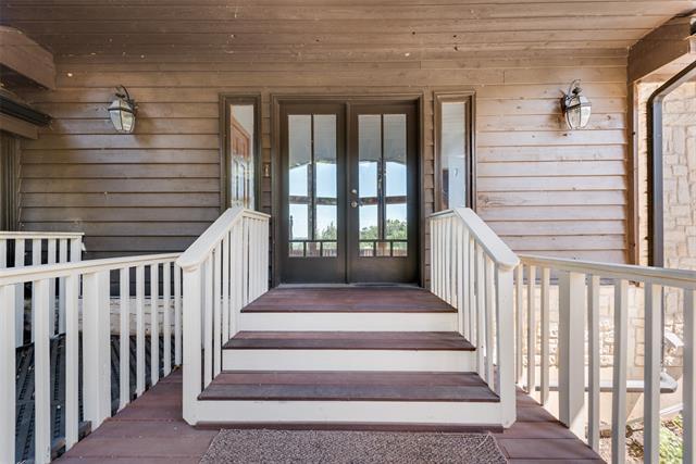 Building Photo - 3733 Oakwood Dr