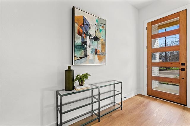 Building Photo - 1619 Bayside St