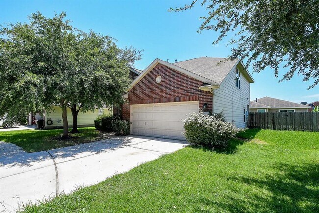 Primary Photo - 10502 Scenic Cove Ct