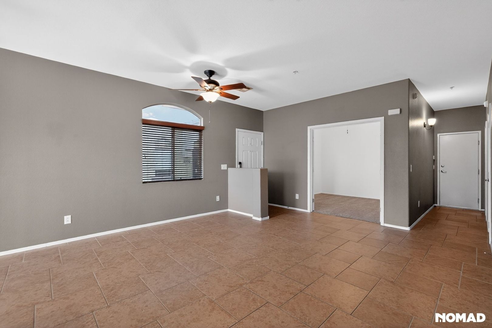 Building Photo - 2725 E Mine Creek Rd