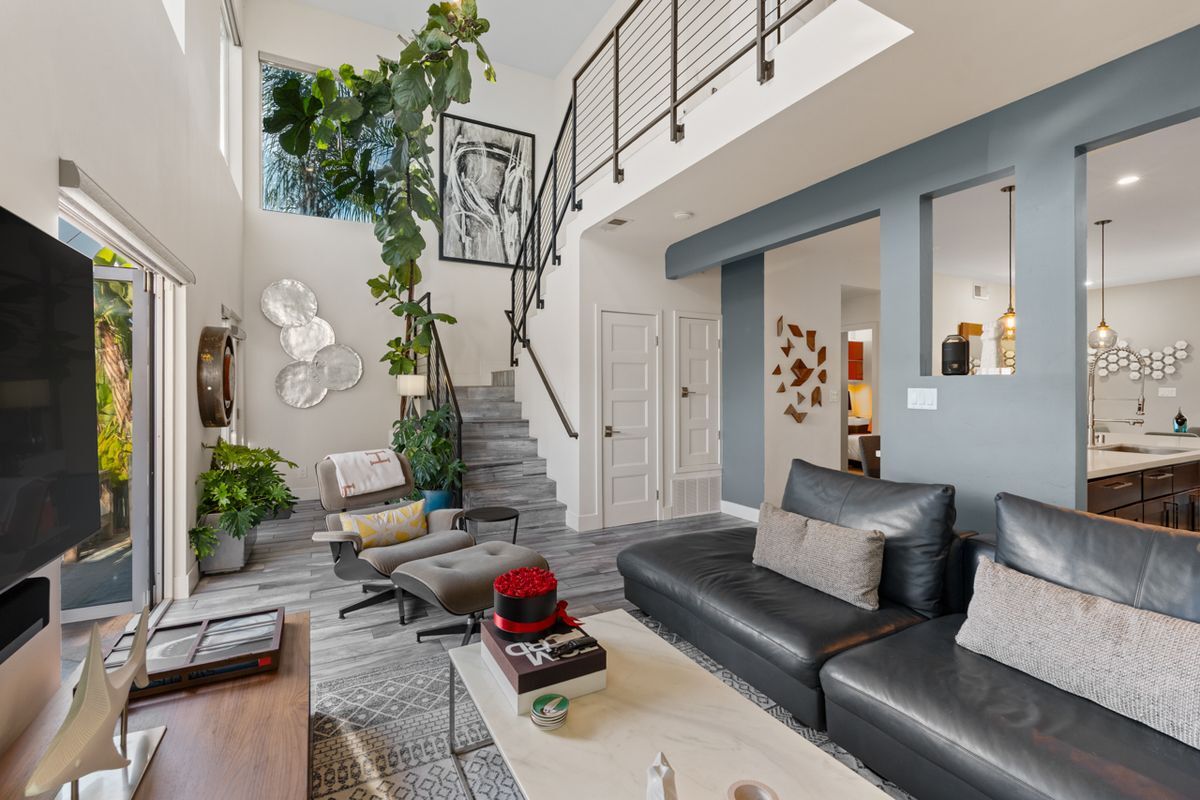 Building Photo - 1928 Howard Ave