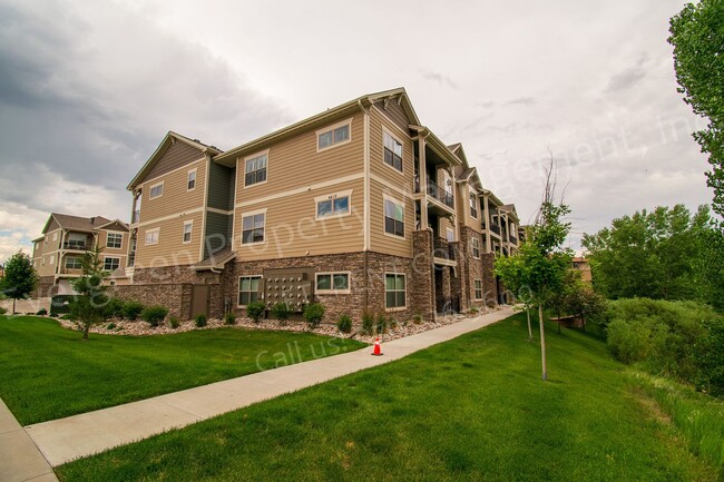 Building Photo - 3-Bedroom Centerra Condo