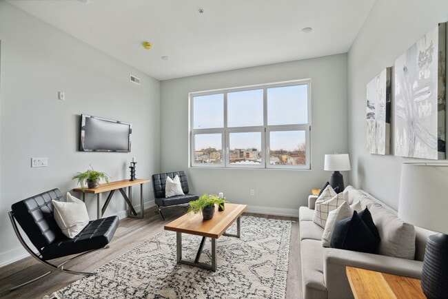 Building Photo - The Washington Apartments