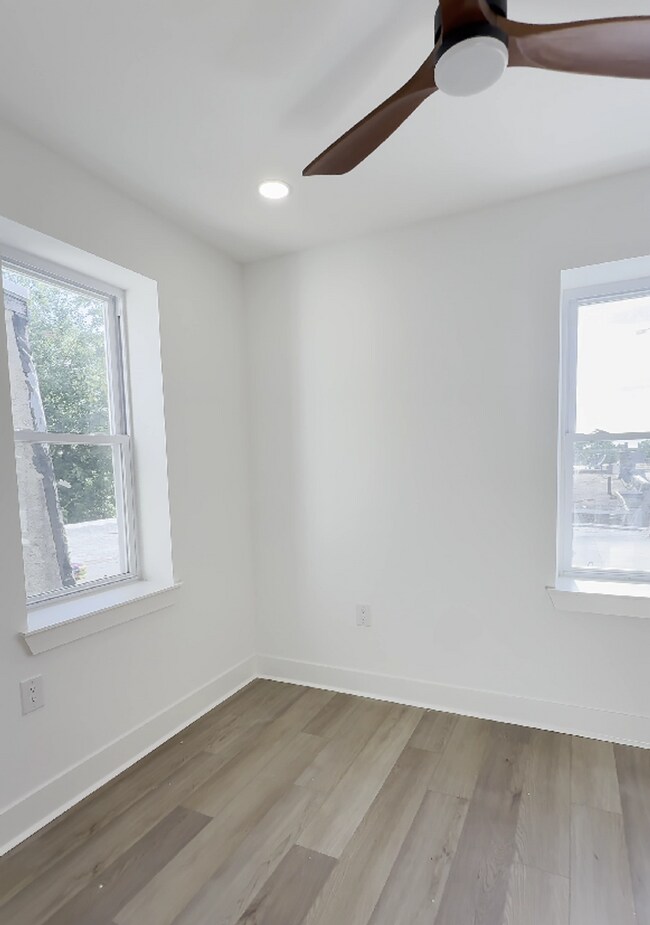 Building Photo - 2456 N 19th St