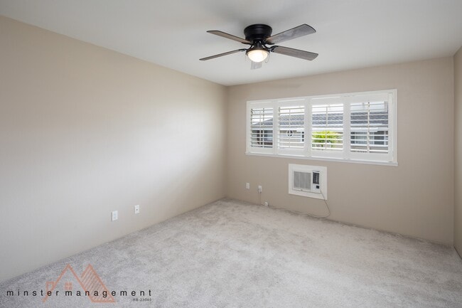 Building Photo - 7080 Hawaii Kai Dr