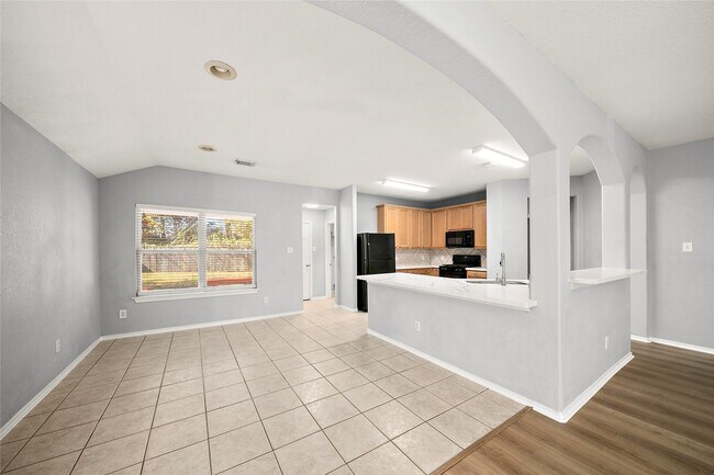 Building Photo - 62 Rookwood Ct