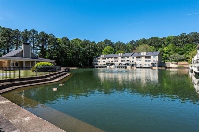 Building Photo - 23 Middleton Ct